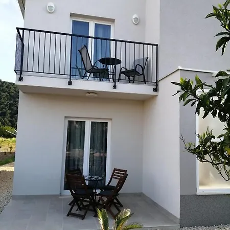 Dropulic Apartment